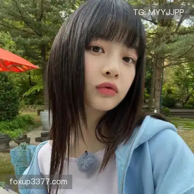 郜崧蒙